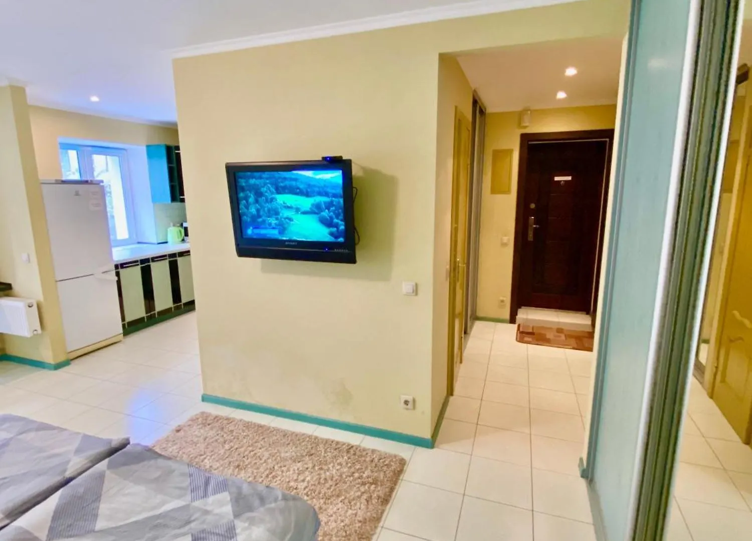 Апартаменти Біля Поштової Площі На Другому Поверсі Kyiv Apartment
